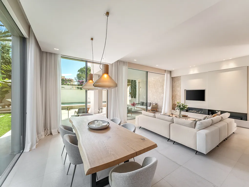 Luxury villa walking distance to Cala Figuera harbor-3