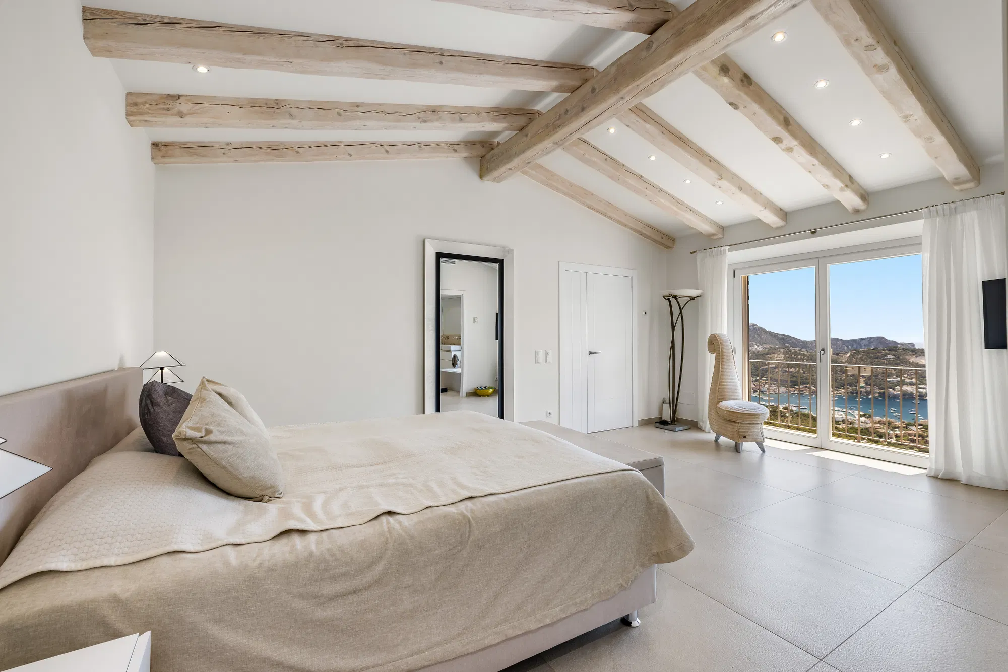 Villa with spectacular panoramic views over the sea and Port d’Andratx harbour-17