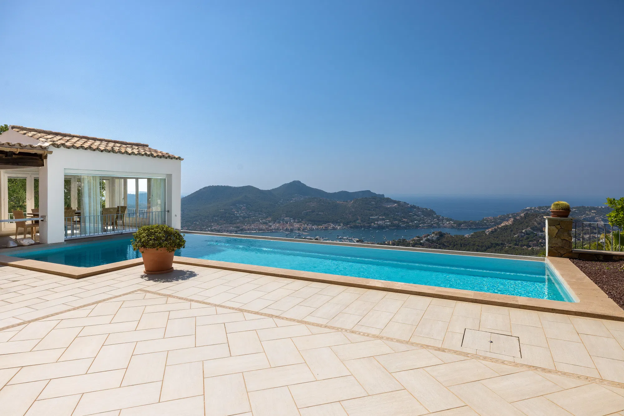 Villa with spectacular panoramic views over the sea and Port d’Andratx harbour-20