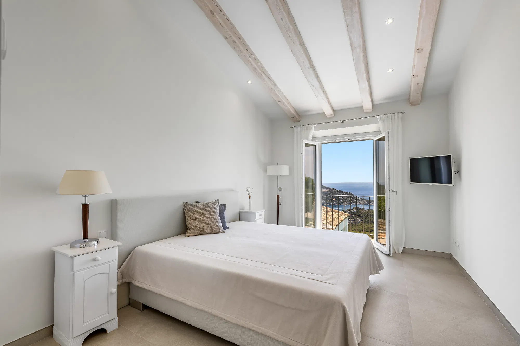 Villa with spectacular panoramic views over the sea and Port d’Andratx harbour-16