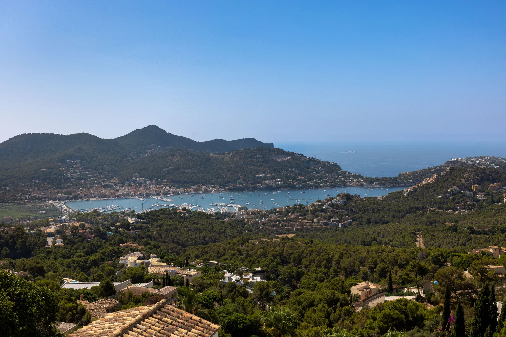 Villa with spectacular panoramic views over the sea and Port d’Andratx harbour-31