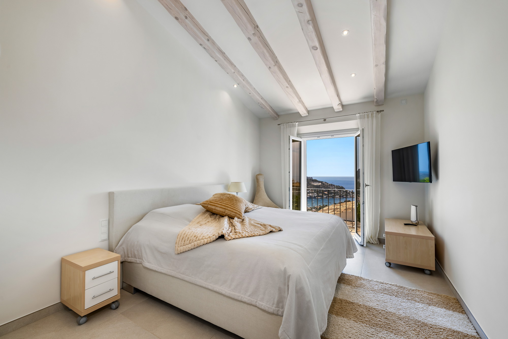 Villa with spectacular panoramic views over the sea and Port d’Andratx harbour-13