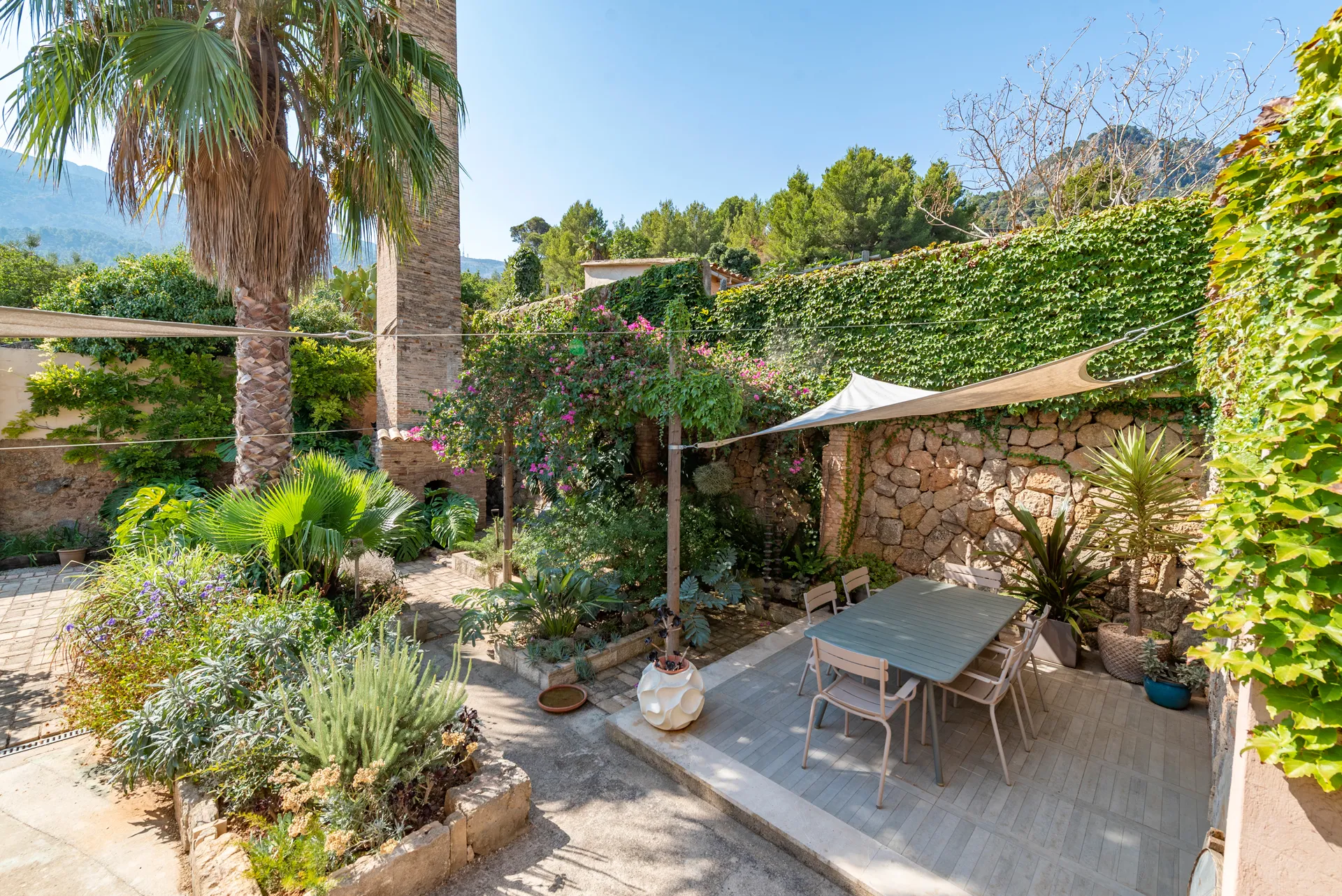 Patrimonio histórico con nuevo esplendor: antigua fábrica de jabones reformada en Sóller-7