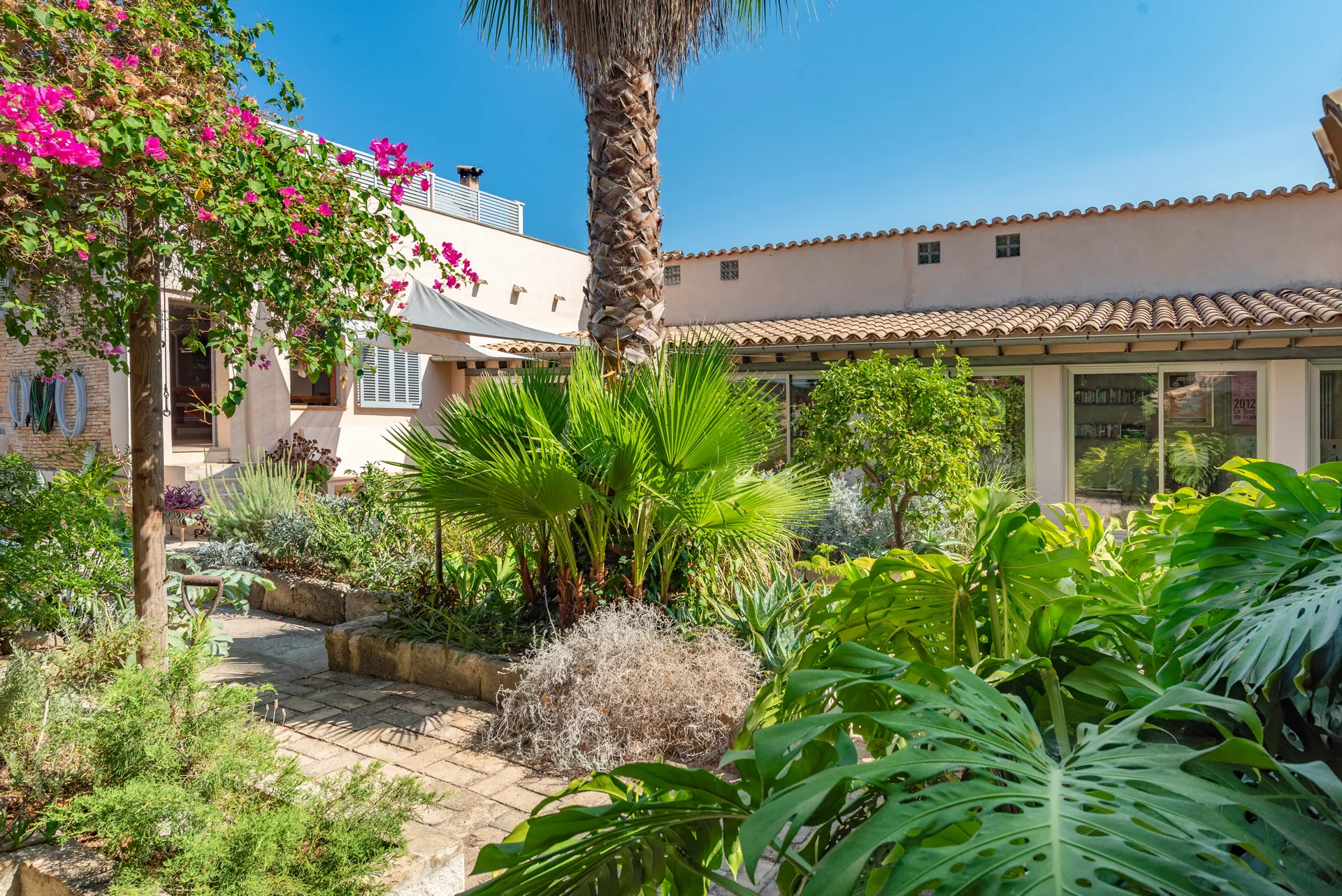 Historisch erfgoed in nieuwe luister: Voormalige zeepfabriek gerenoveerd-16