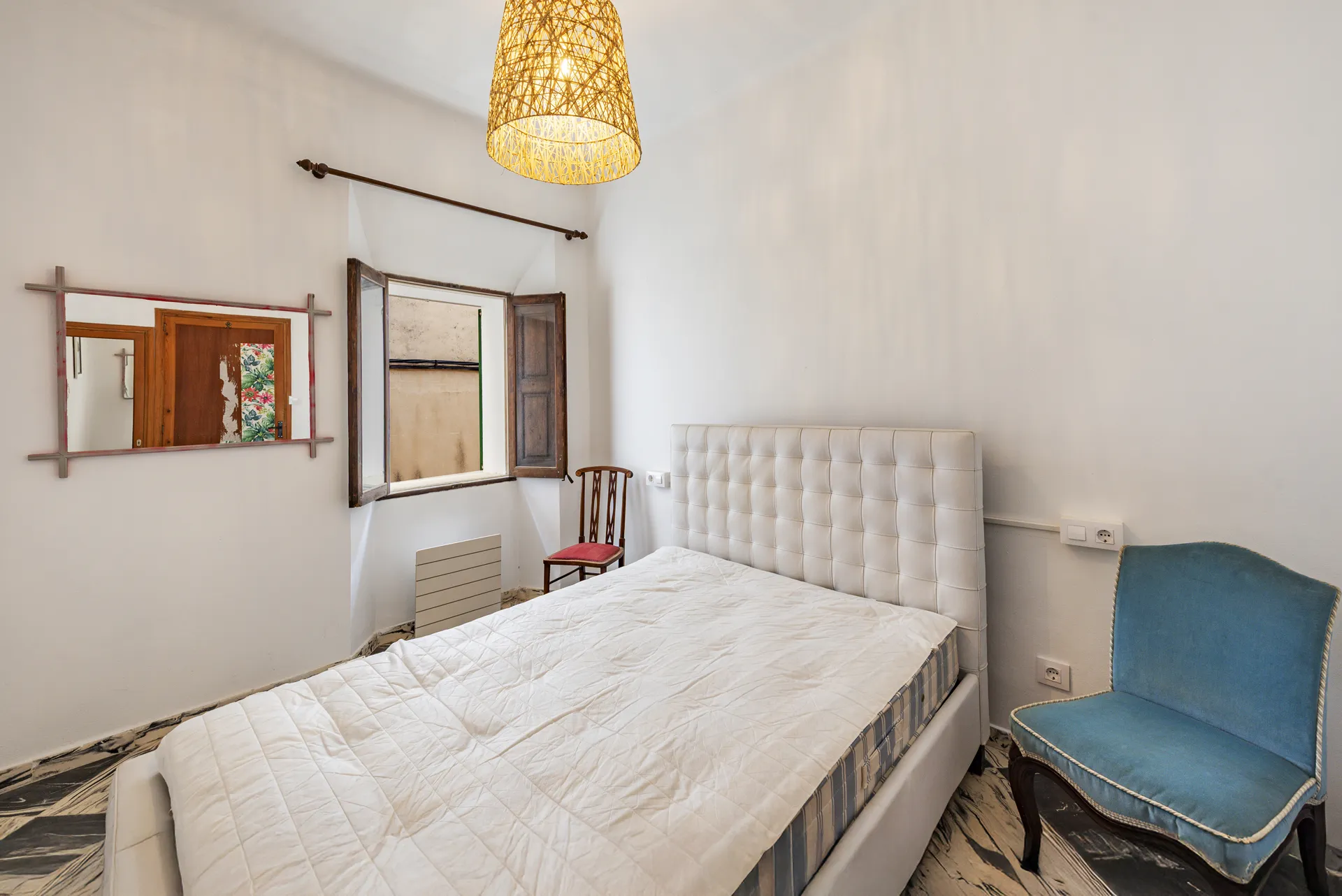 Charmante maison de ville avec une terrasse sur le toit à couper le souffle et des vues sur la montagne à Estellencs-17