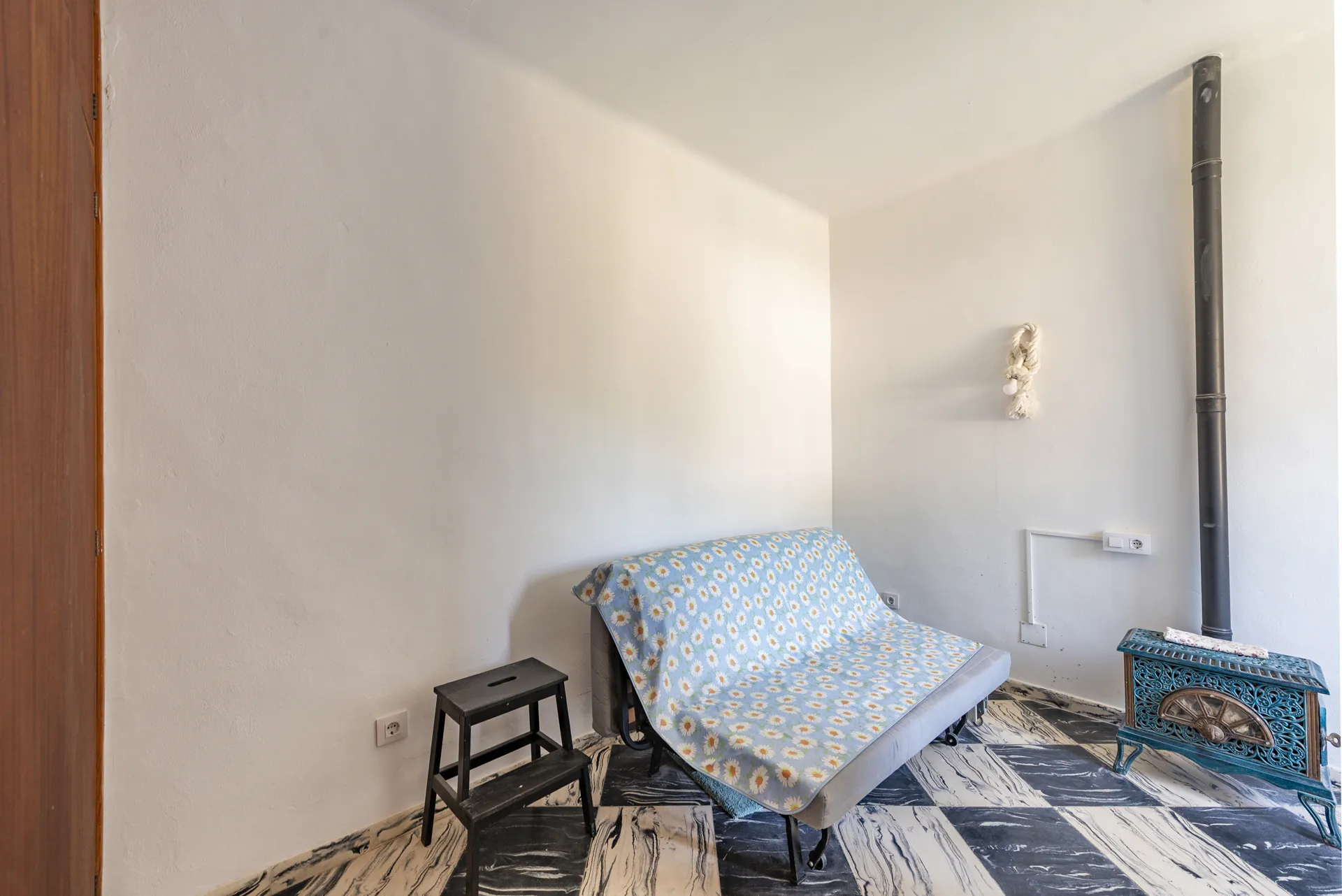 Charmante maison de ville avec une terrasse sur le toit à couper le souffle et des vues sur la montagne à Estellencs-14