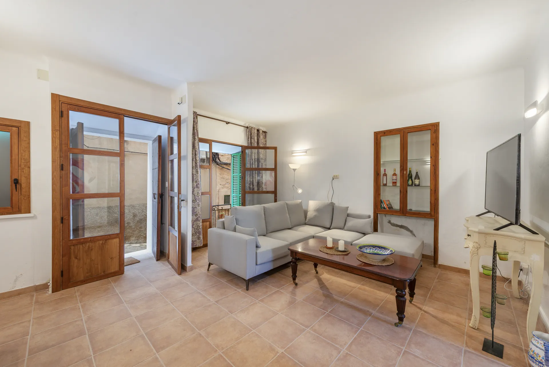 Charmante maison de ville avec une terrasse sur le toit à couper le souffle et des vues sur la montagne à Estellencs-7