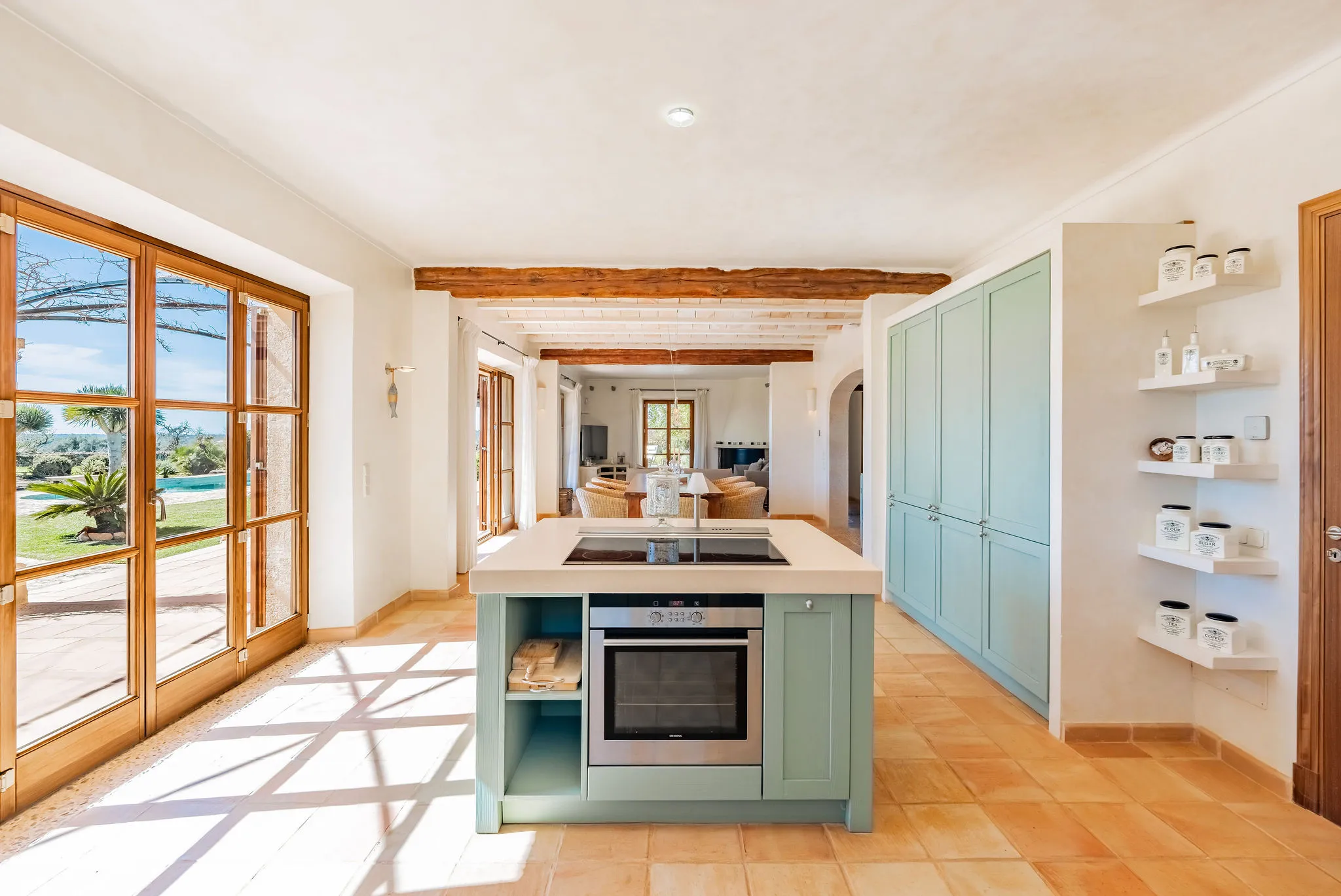 Finca z rozległymi widokami i dużą działką w pobliżu Santanyí-14