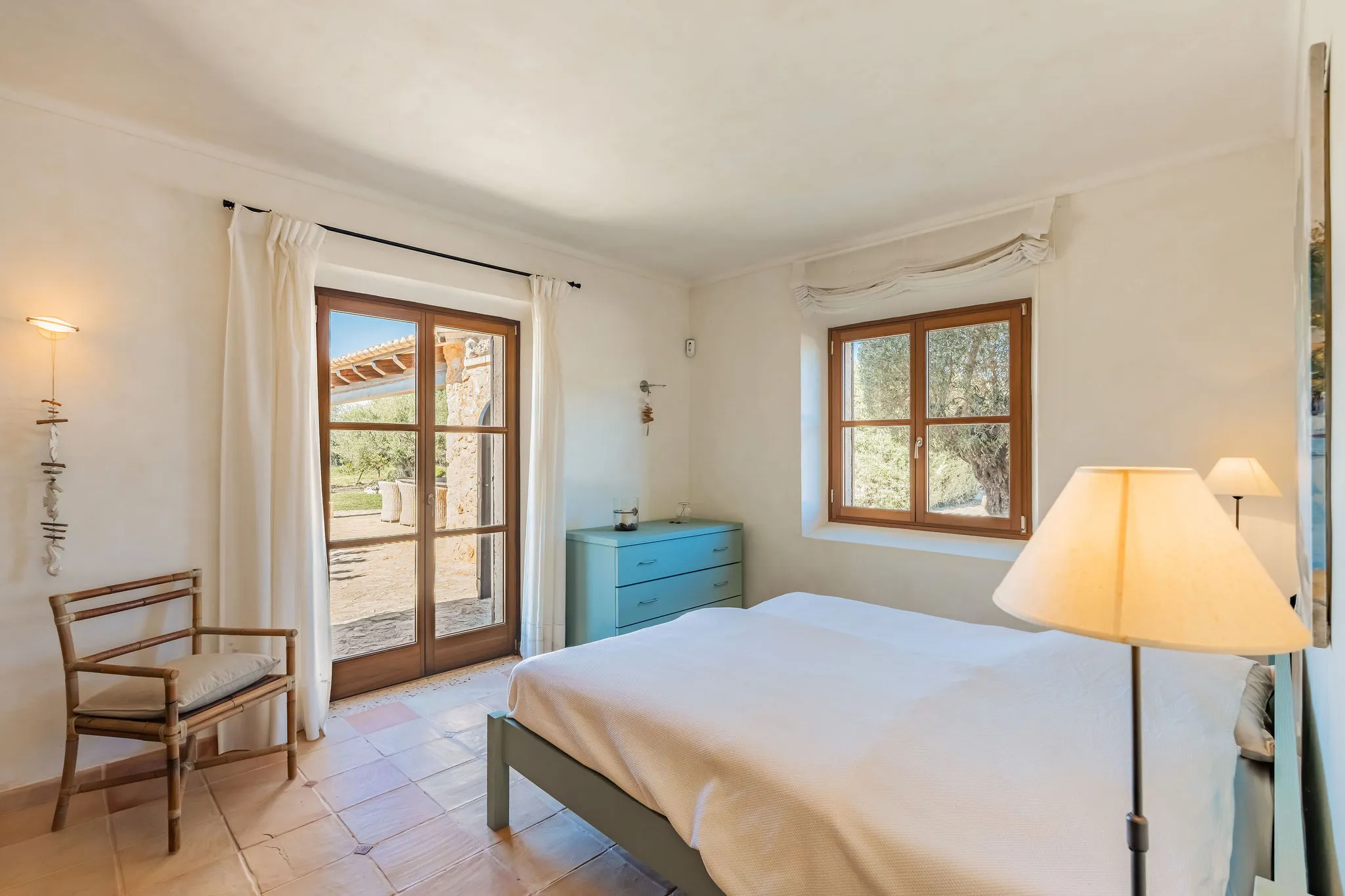 Finca z rozległymi widokami i dużą działką w pobliżu Santanyí-23