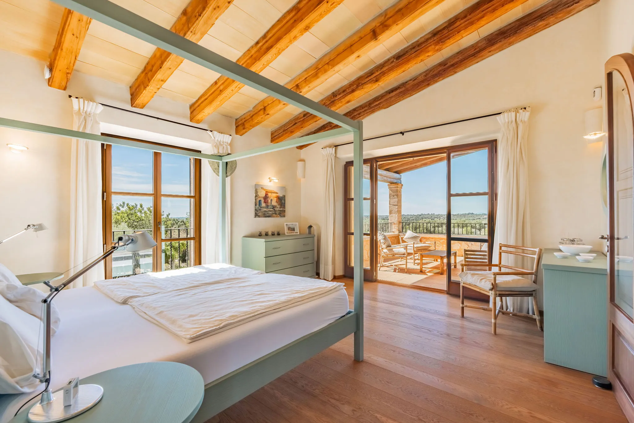 Finca z rozległymi widokami i dużą działką w pobliżu Santanyí-15