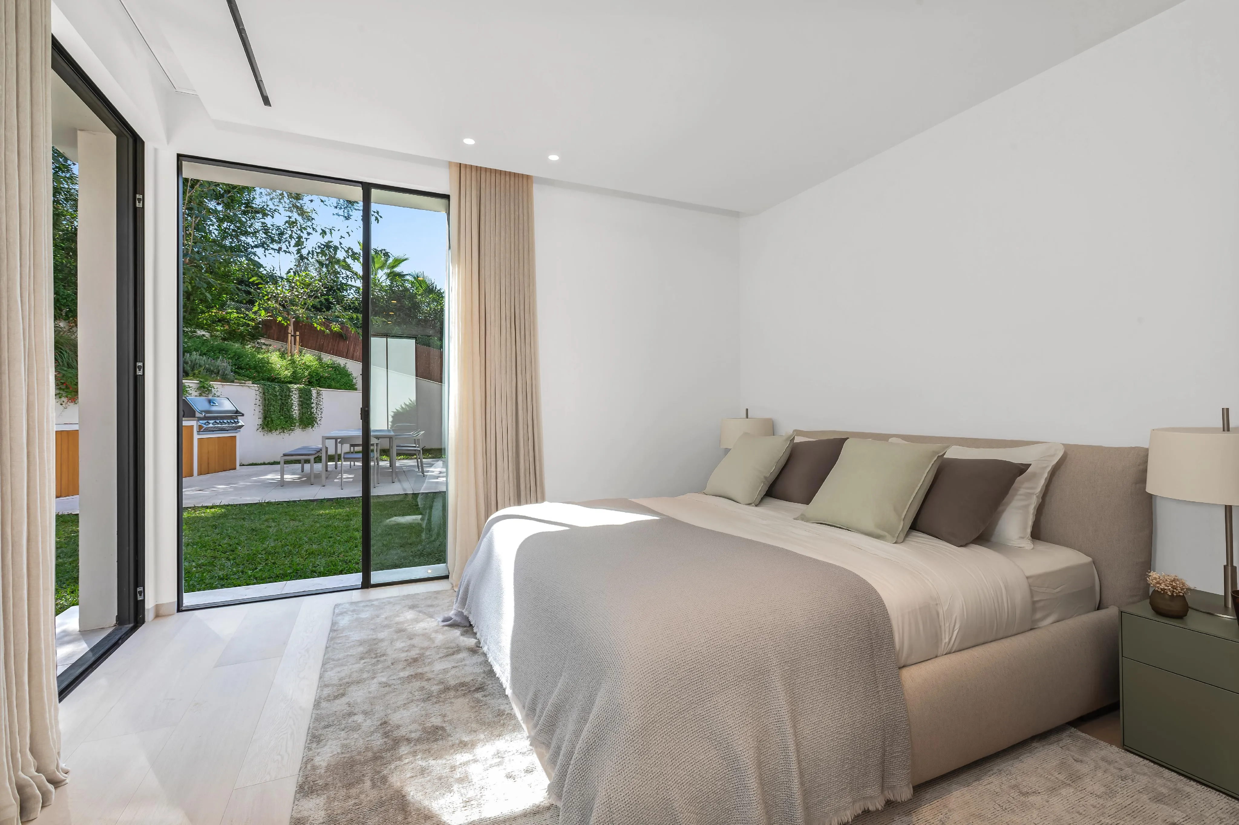 Modern luxury villa walking distance to Portals-15