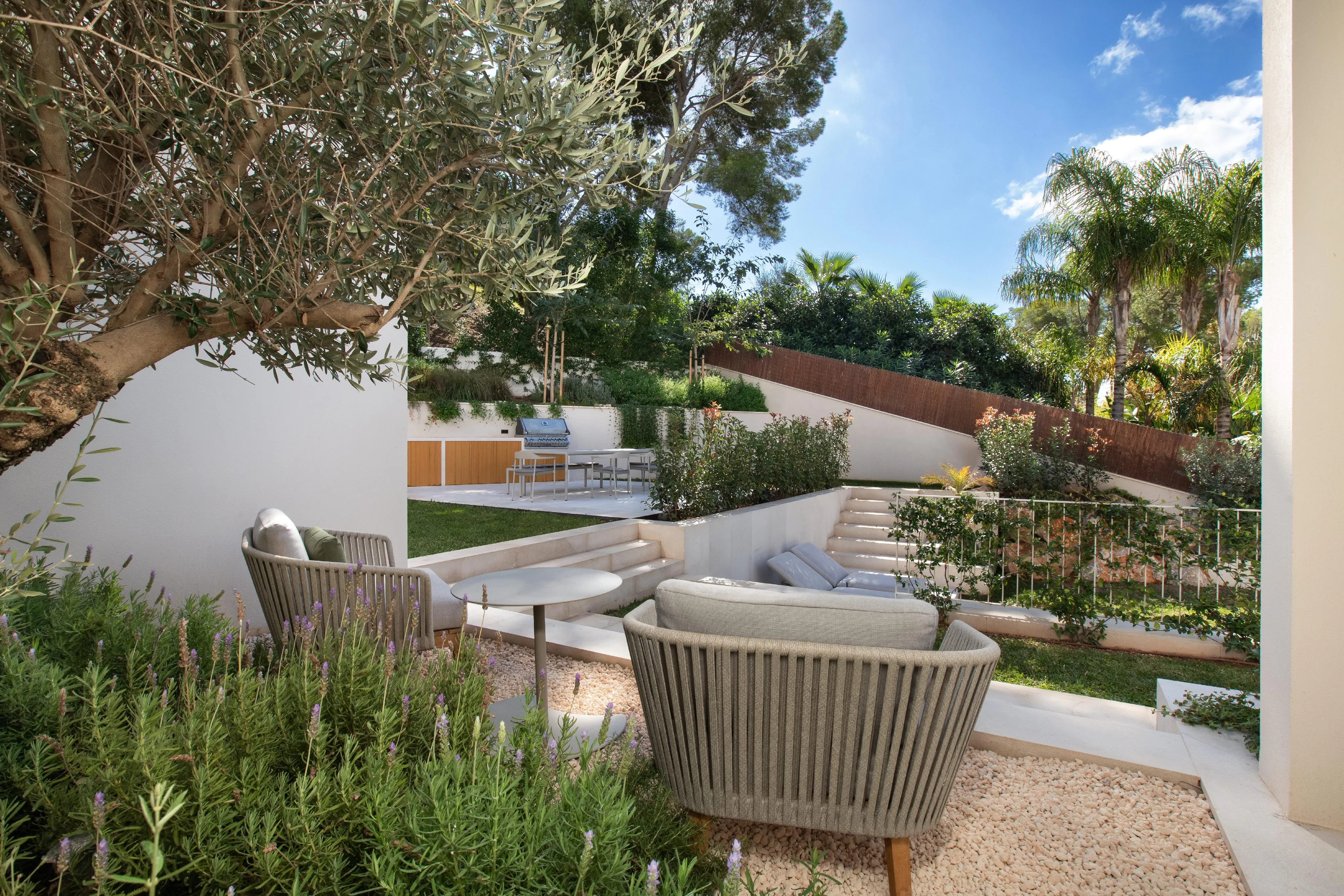 Modern luxury villa walking distance to Portals-13