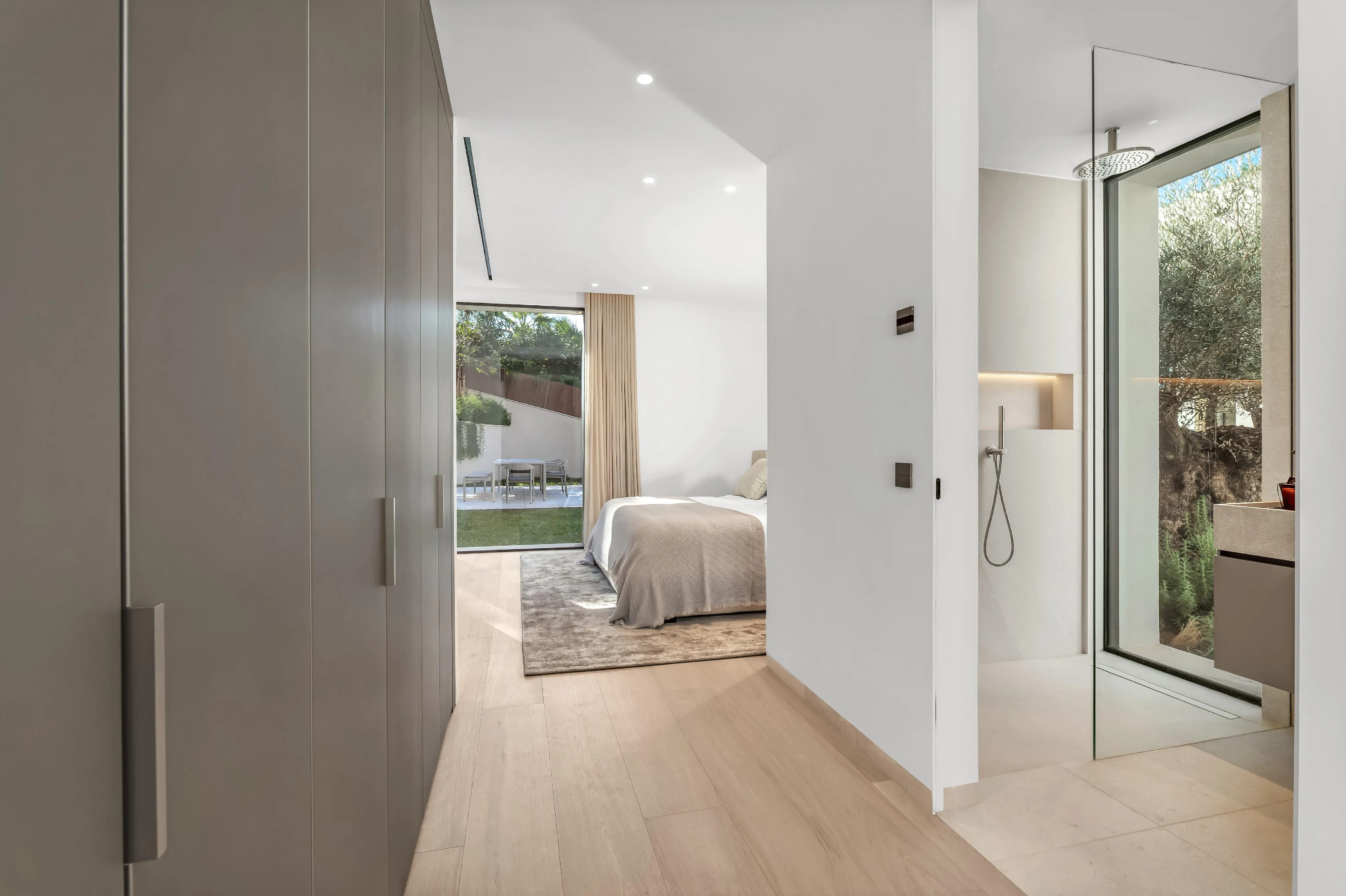 Modern luxury villa walking distance to Portals-16