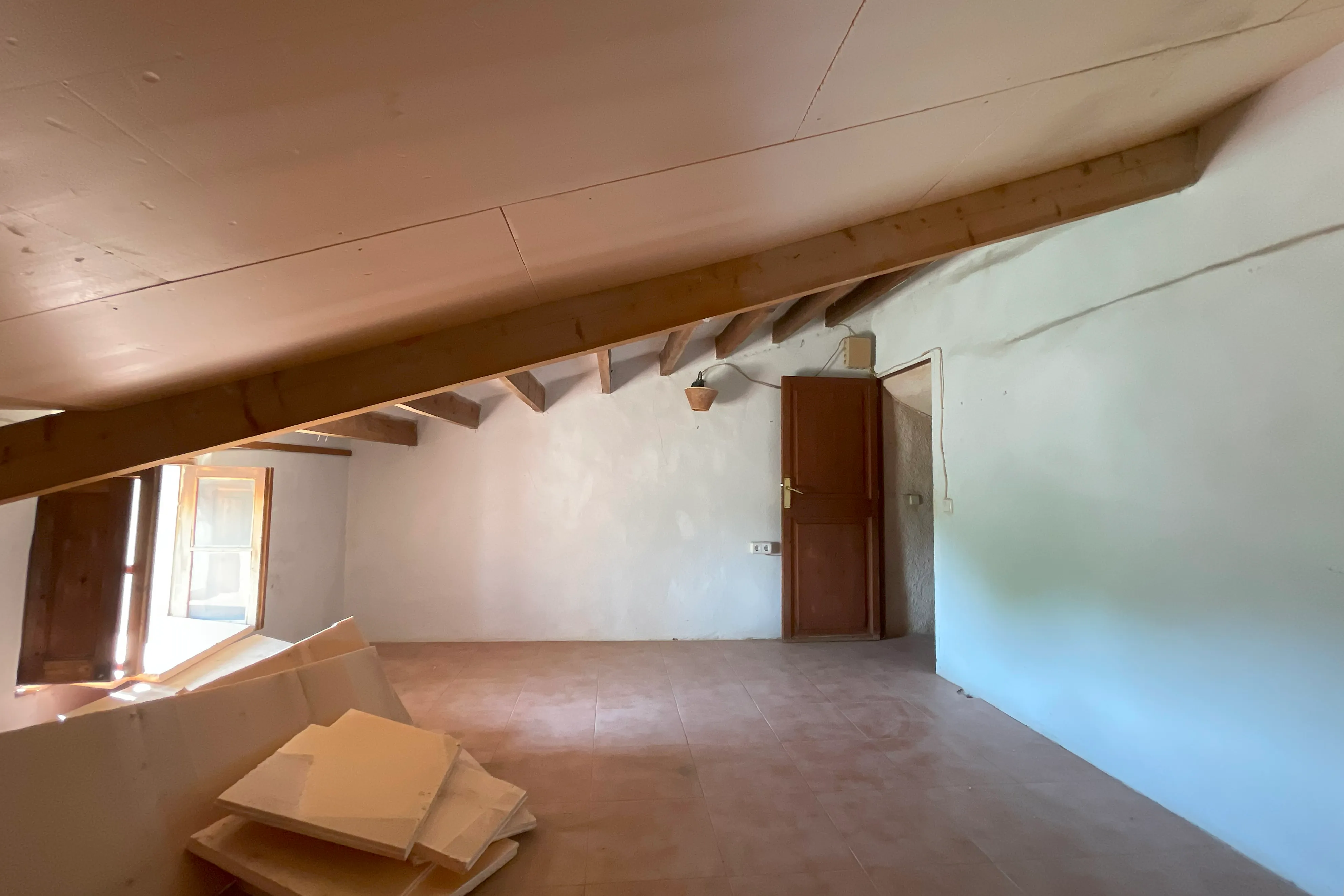 Te renoveren woning met garage in het historische centrum van Alcúdia - Onovertroffen locatie en groot potentieel-10