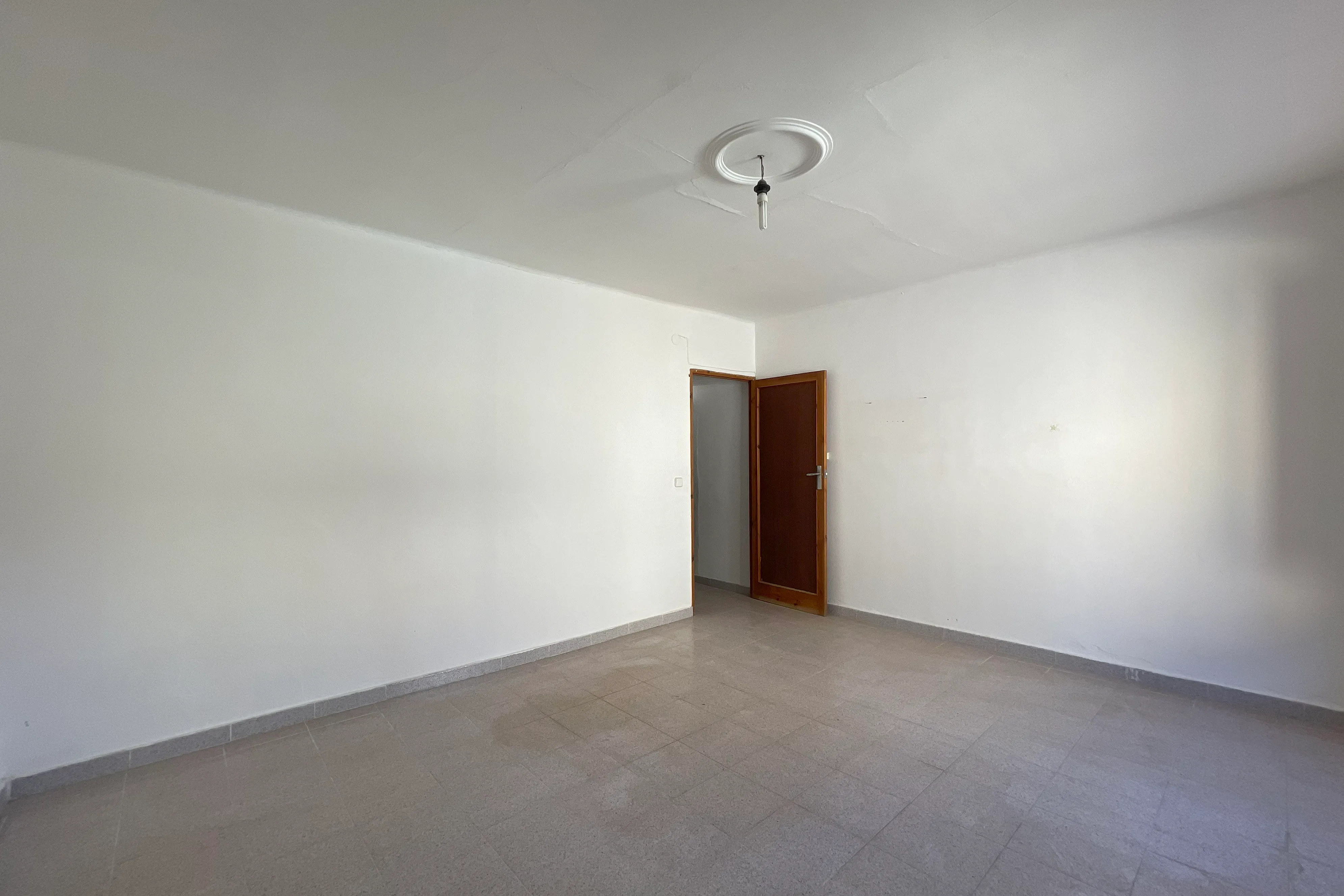 Propriété à rénover avec garage dans le centre historique d'Alcúdia – Emplacement imbattable et grand potentiel-11