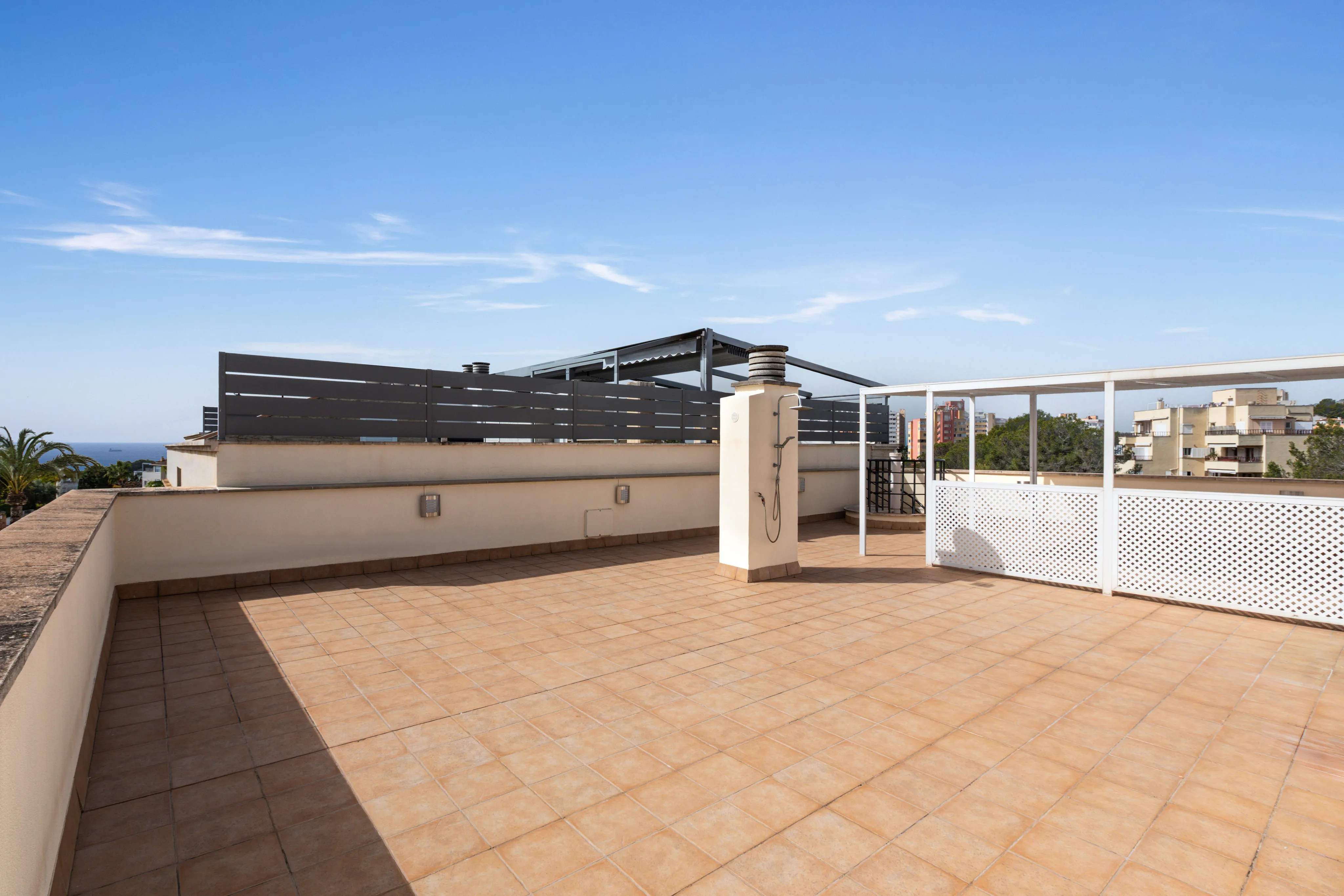 Gestoffeerd penthouse in Bonanova-16