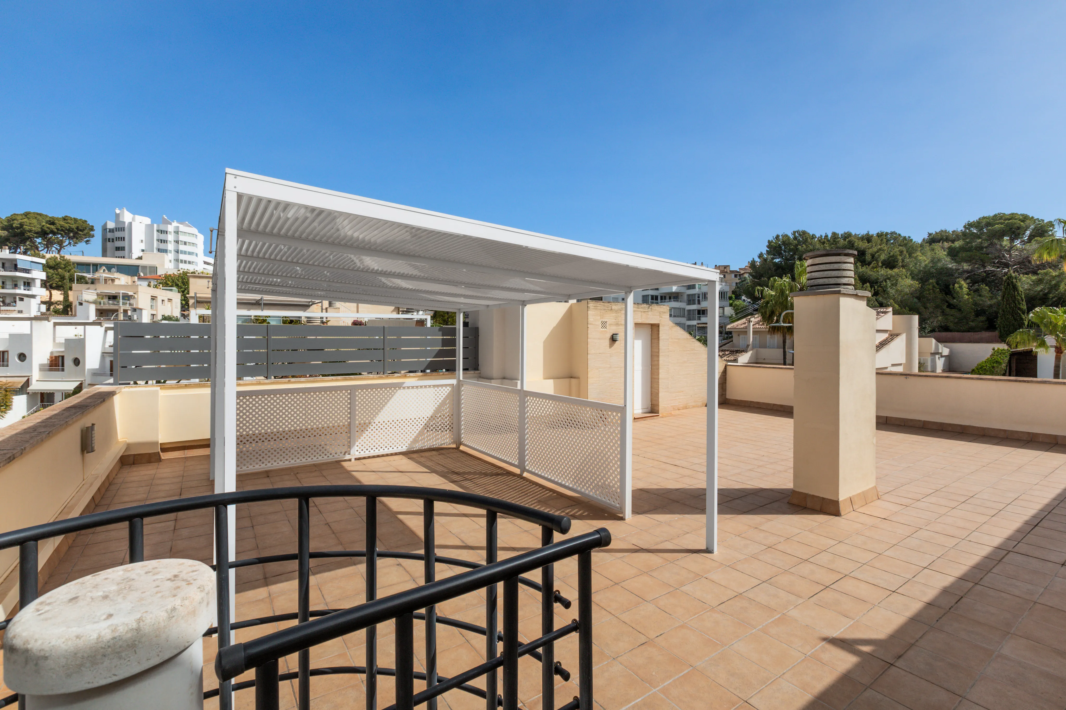 Gestoffeerd penthouse in Bonanova-13