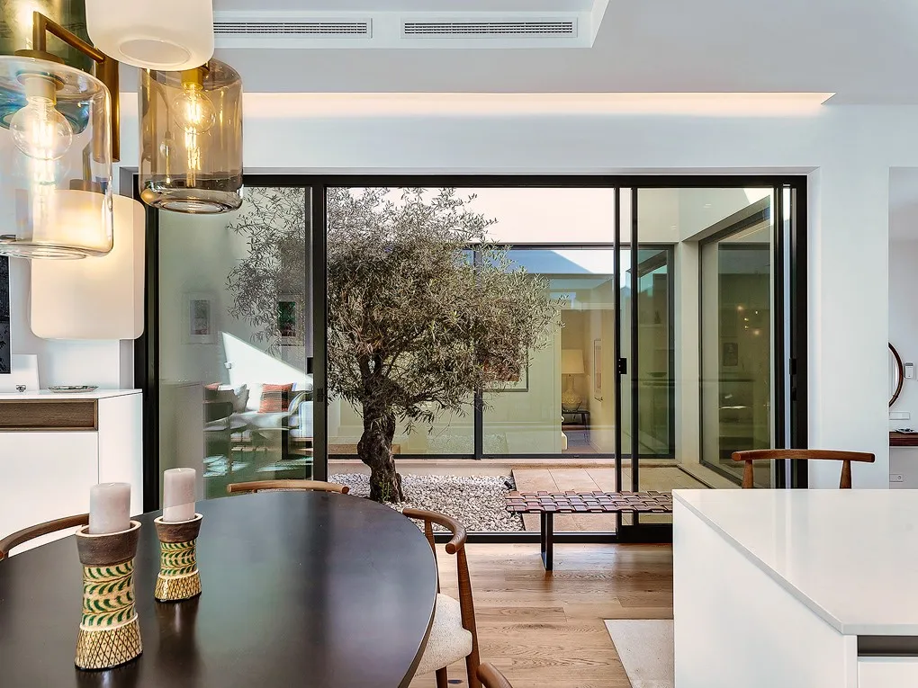 Villa moderne avec jardin à distance de marche de la plage-4