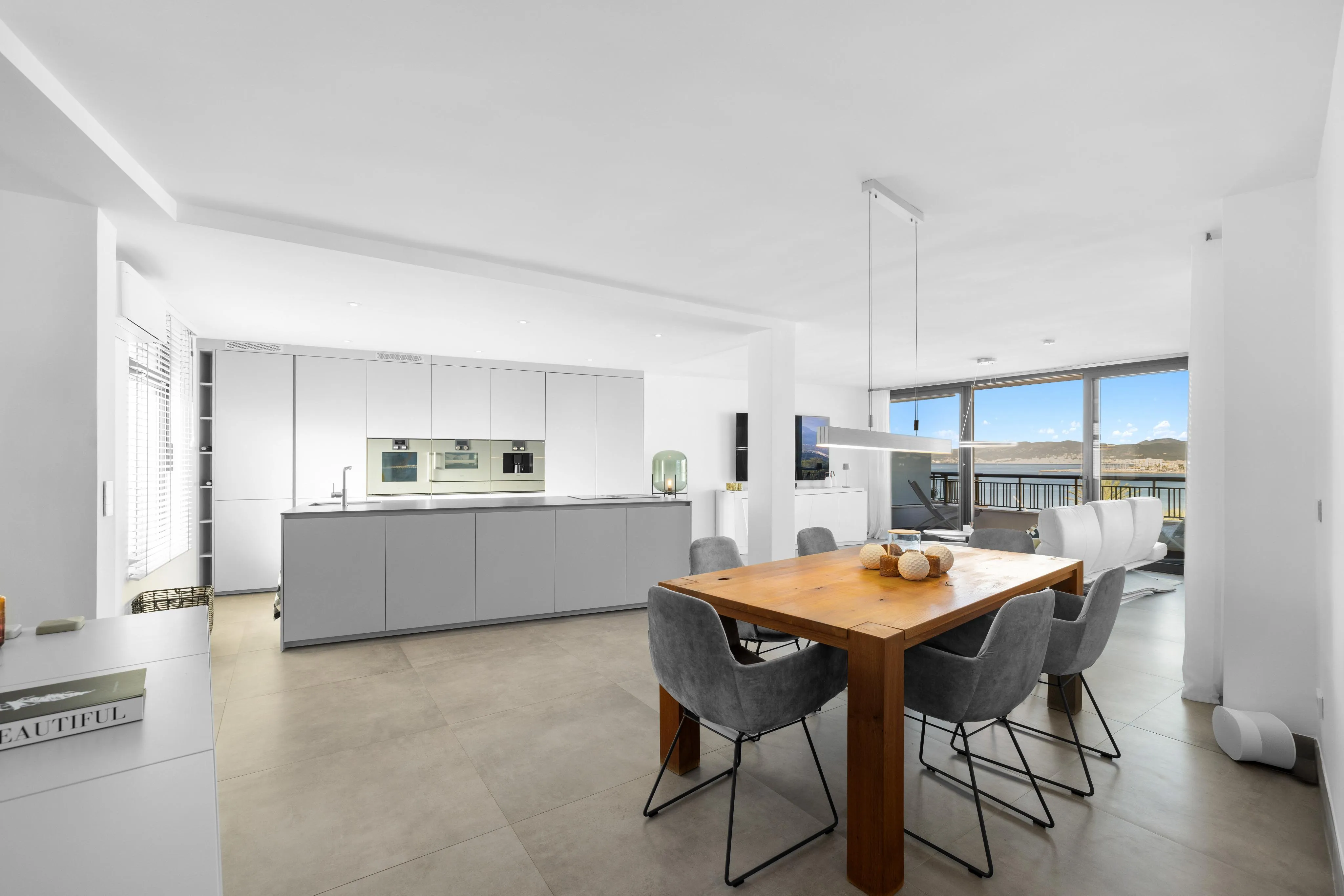 Højkvalitets penthouse i første havlinje med terrasser-3