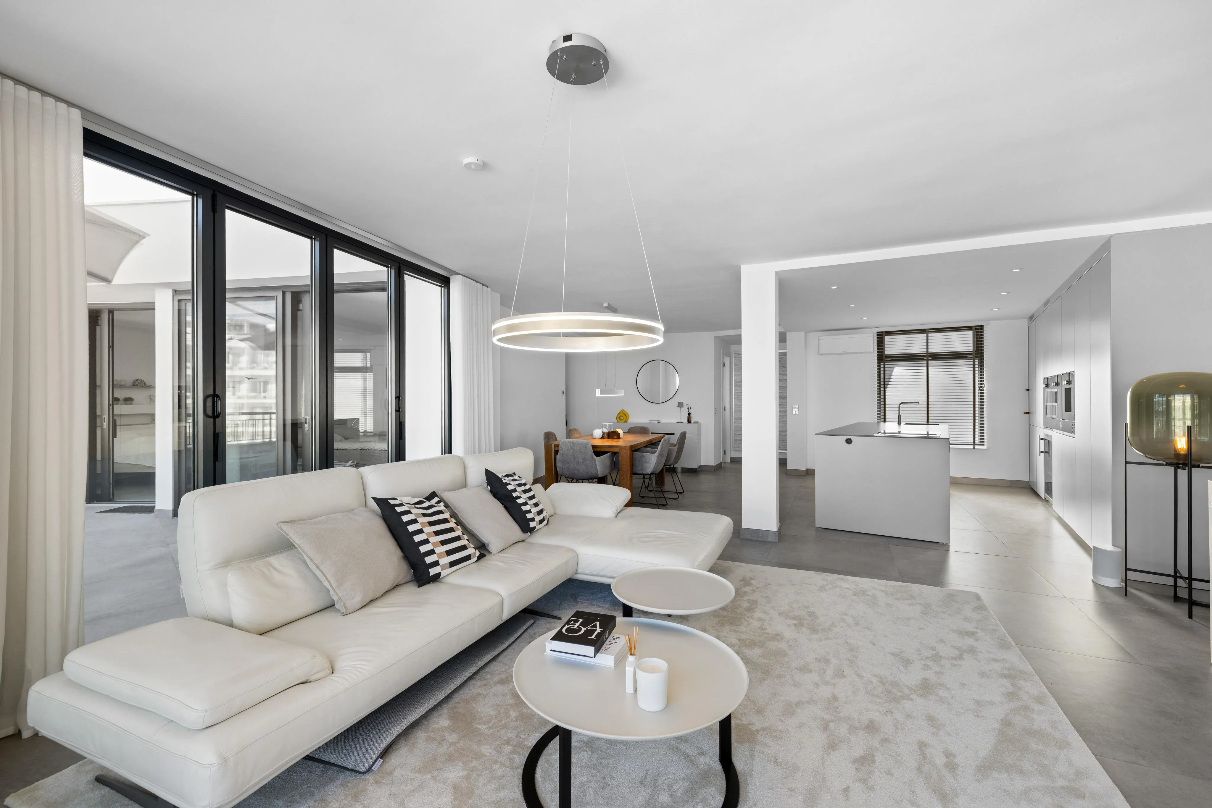 Hoogwaardig penthouse in eerste zeelijn met terrassen-4