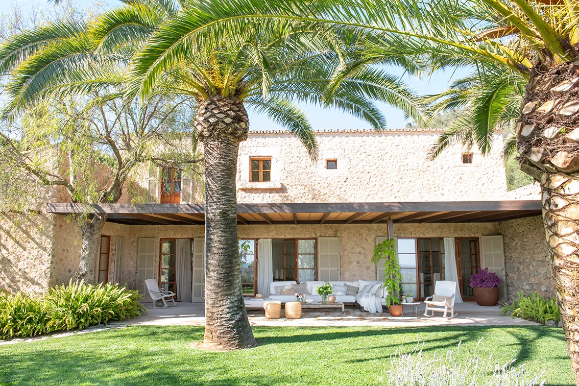 Unique finca oasis with purist, elegant aesthetics and panoramic sea views-5