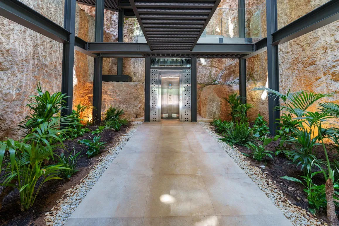 Exclusive coastal residence in Canyamel-3