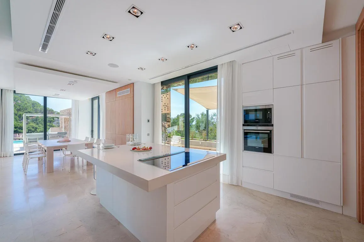 Exclusive coastal residence in Canyamel-7