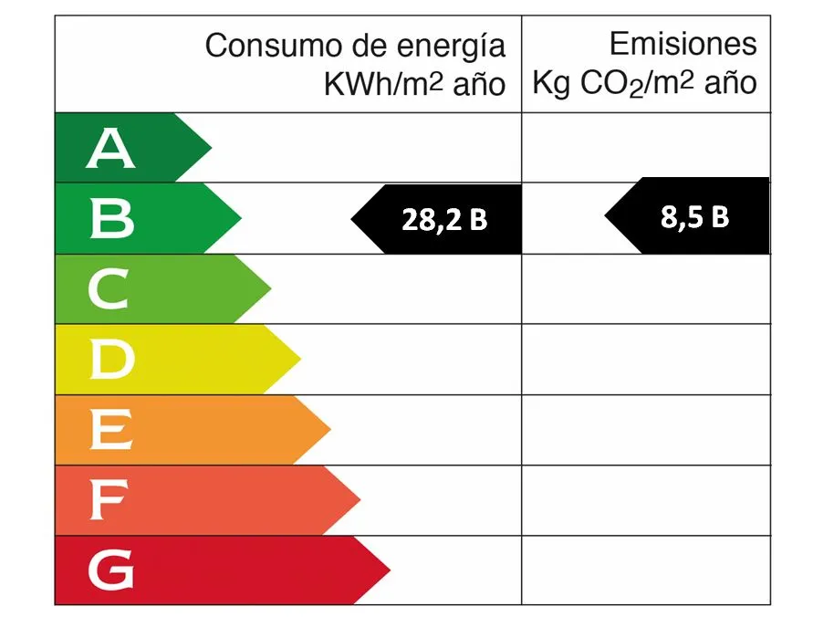 Elegant byhus med elevator, tagterrasse og pool-9