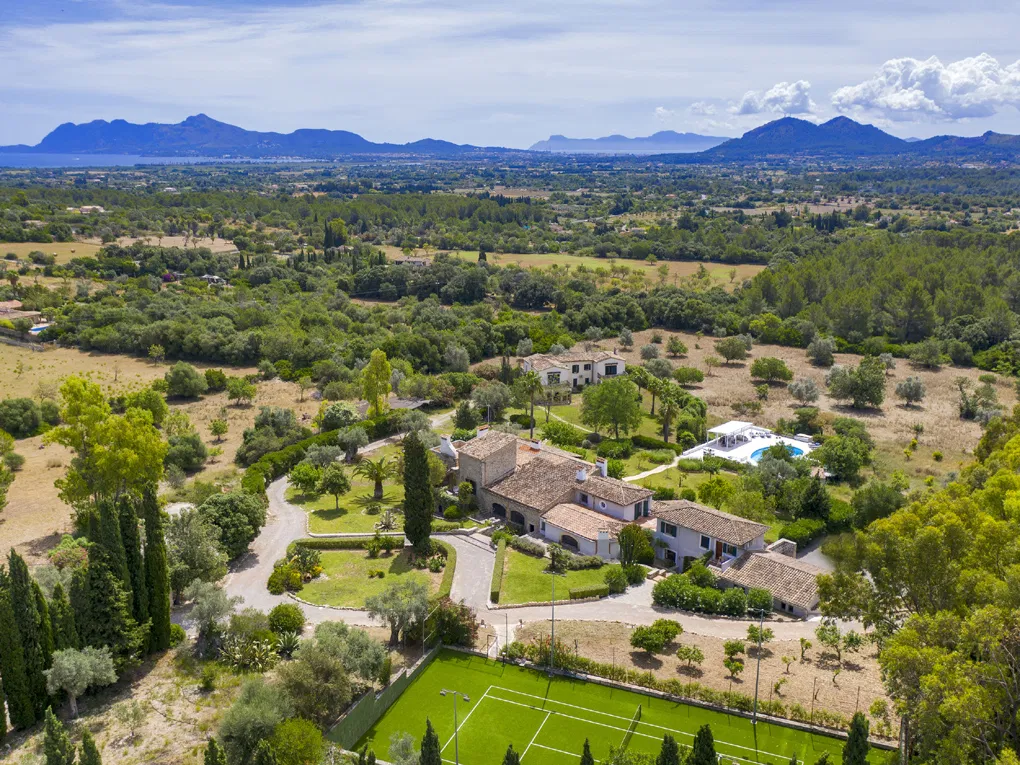 Marvellously charismatic property in Pollensa with ETV licence-2