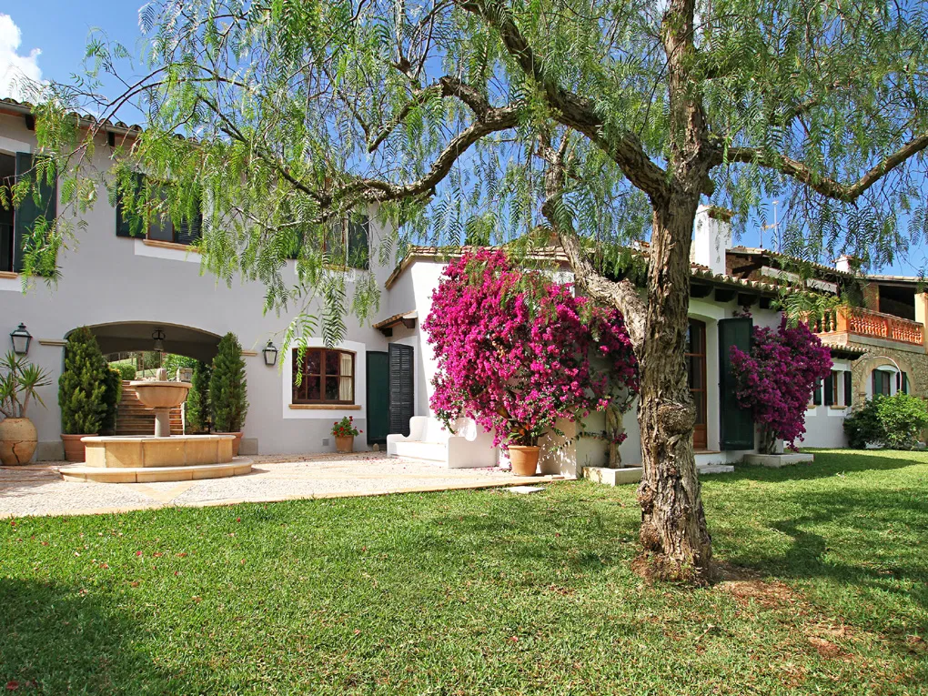 Marvellously charismatic property in Pollensa with ETV licence-4