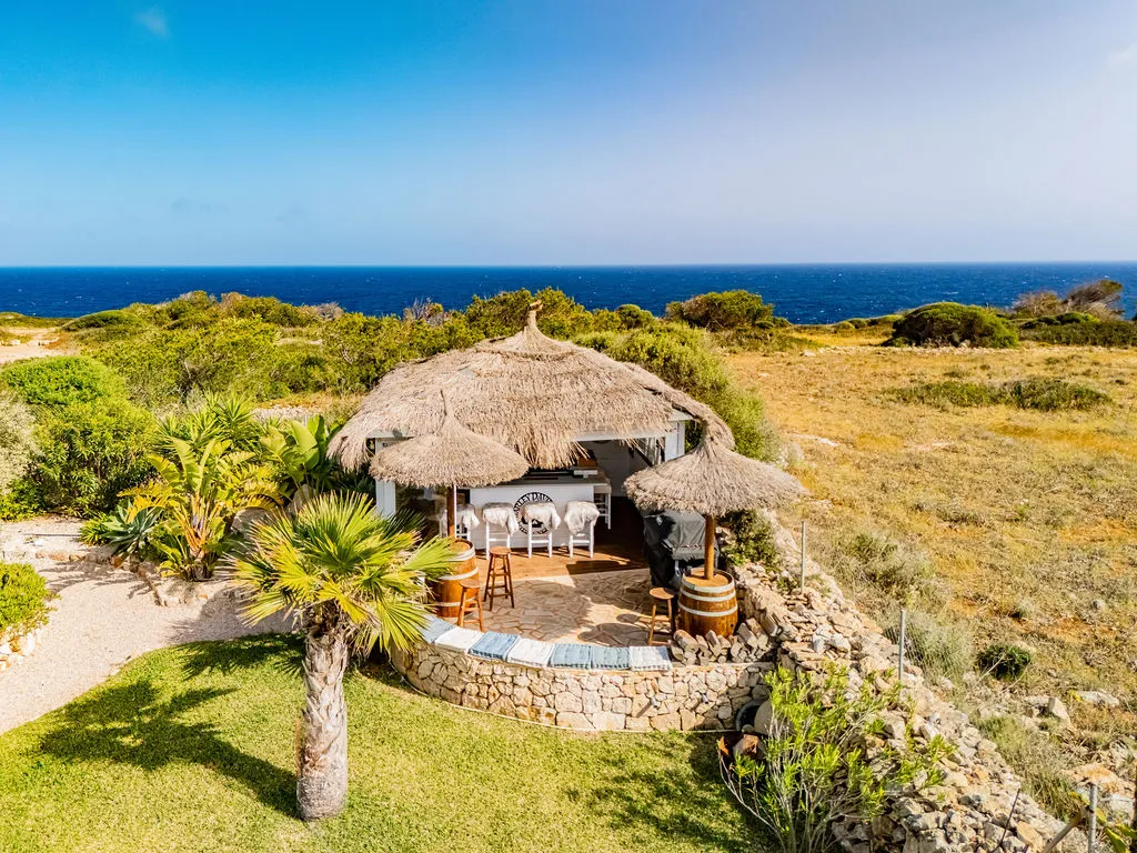 Villa, flooded with light, magnificent sea views-16