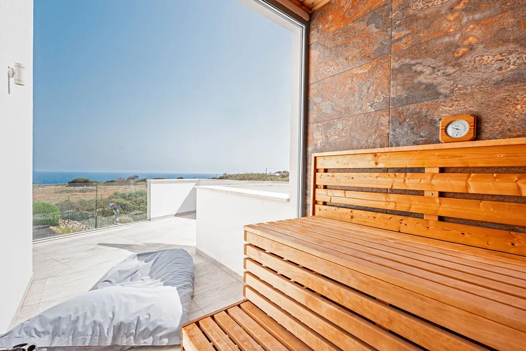 Villa, flooded with light, magnificent sea views-14