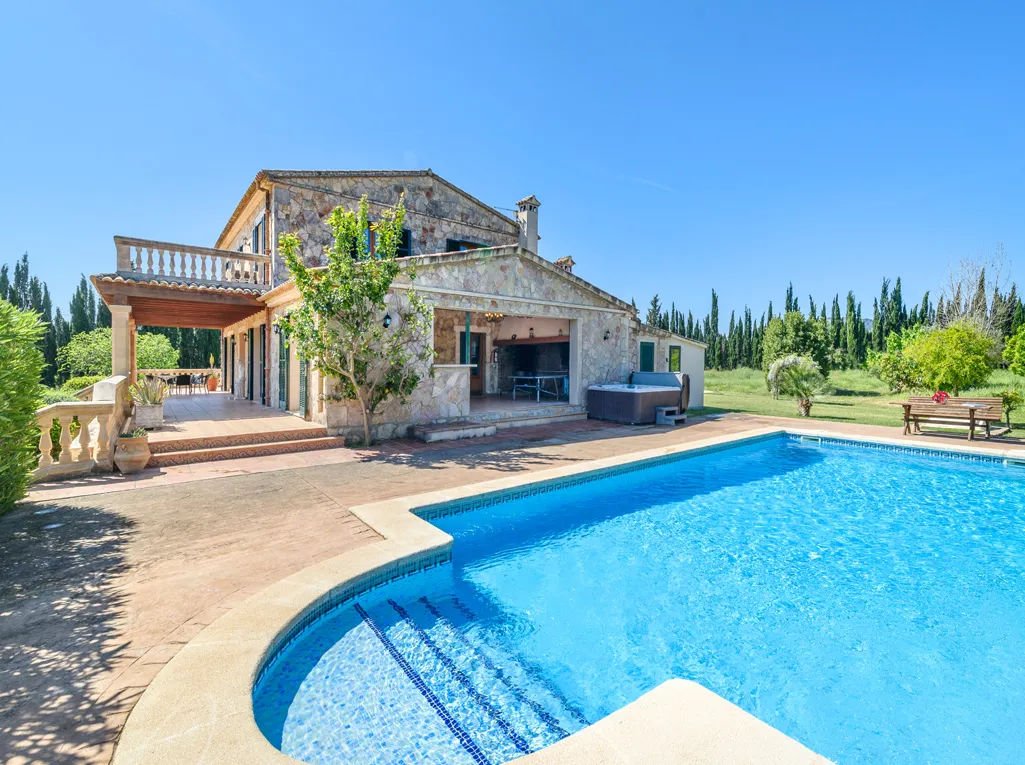 Fantàstica finca amb llicència de lloguer-1