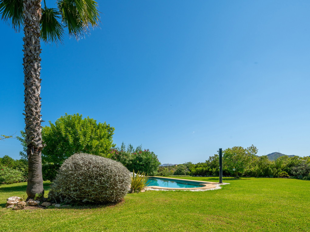Charmante maison de campagne avec piscine chauffée et permis de location vacances-3