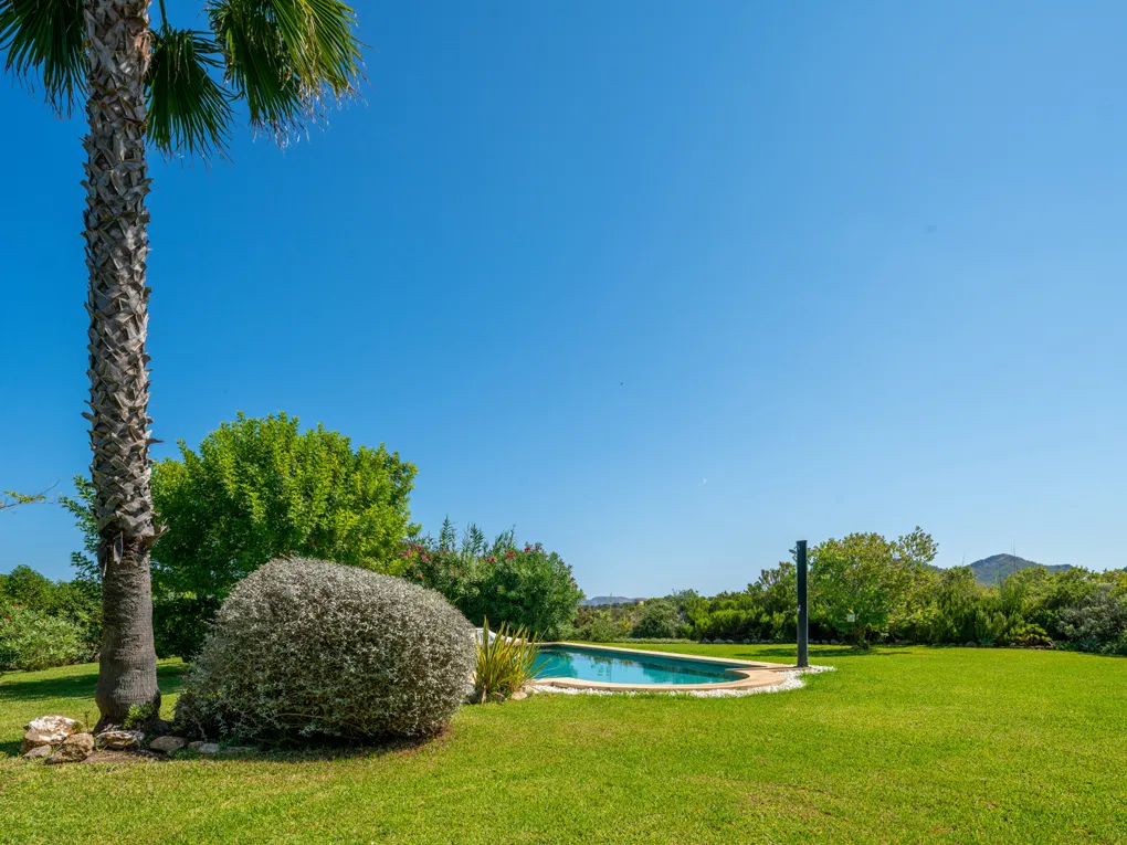 Charmante maison de campagne avec piscine chauffée et permis de location vacances-3
