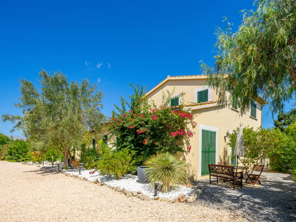 Charmante maison de campagne avec piscine chauffée et permis de location vacances-4