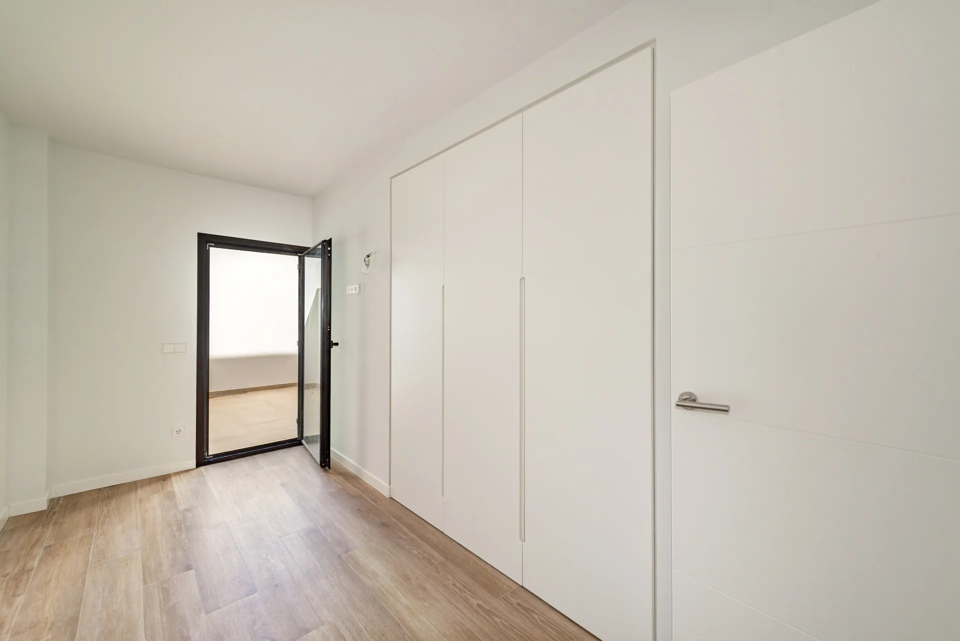 Exclusive newly built flat in top location in Port Sóller-11