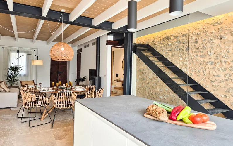 Encantadora casa de pueblo con piscina