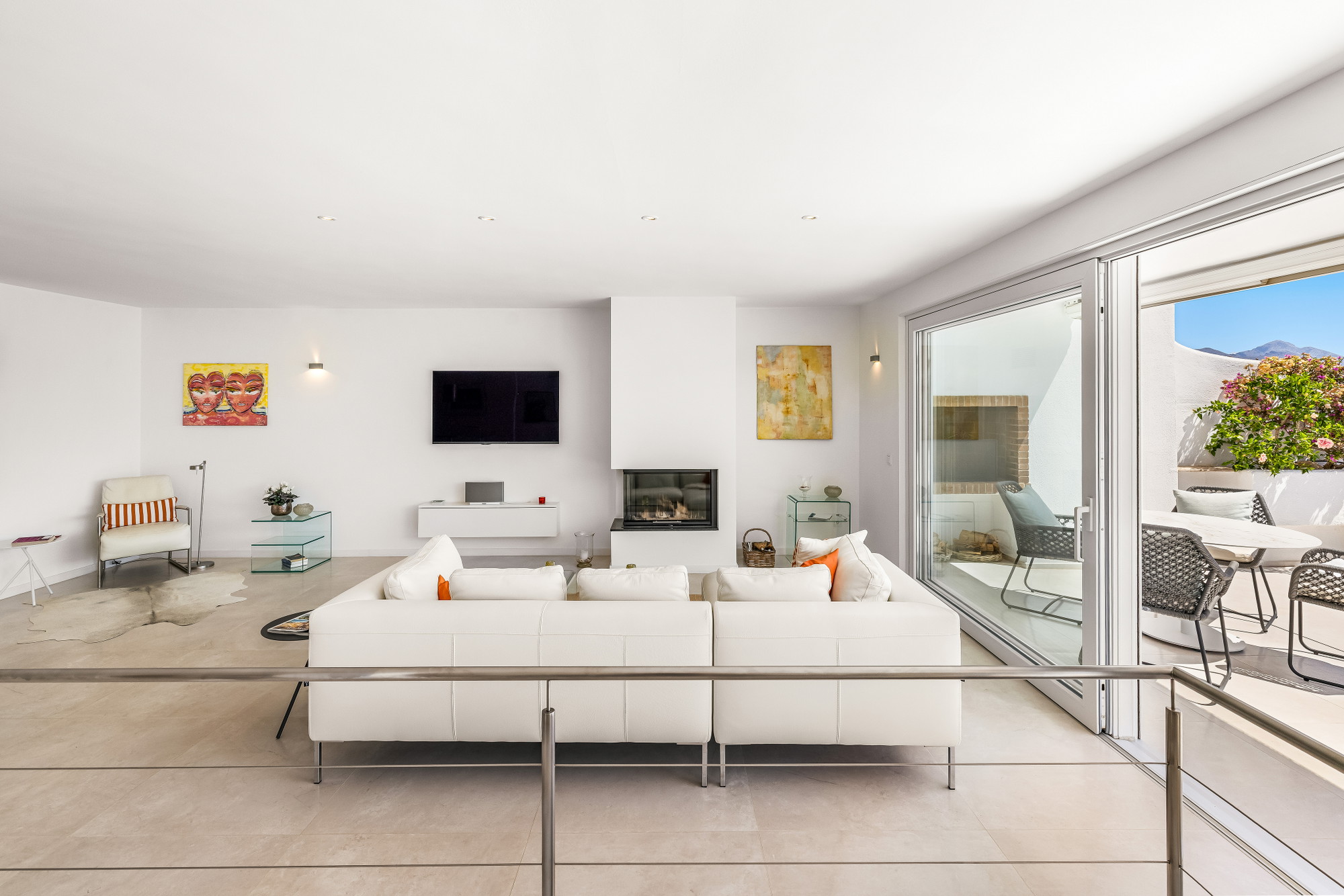 Modern flat with stunning views of the harbour, sea and mountains in Port Andratx-8
