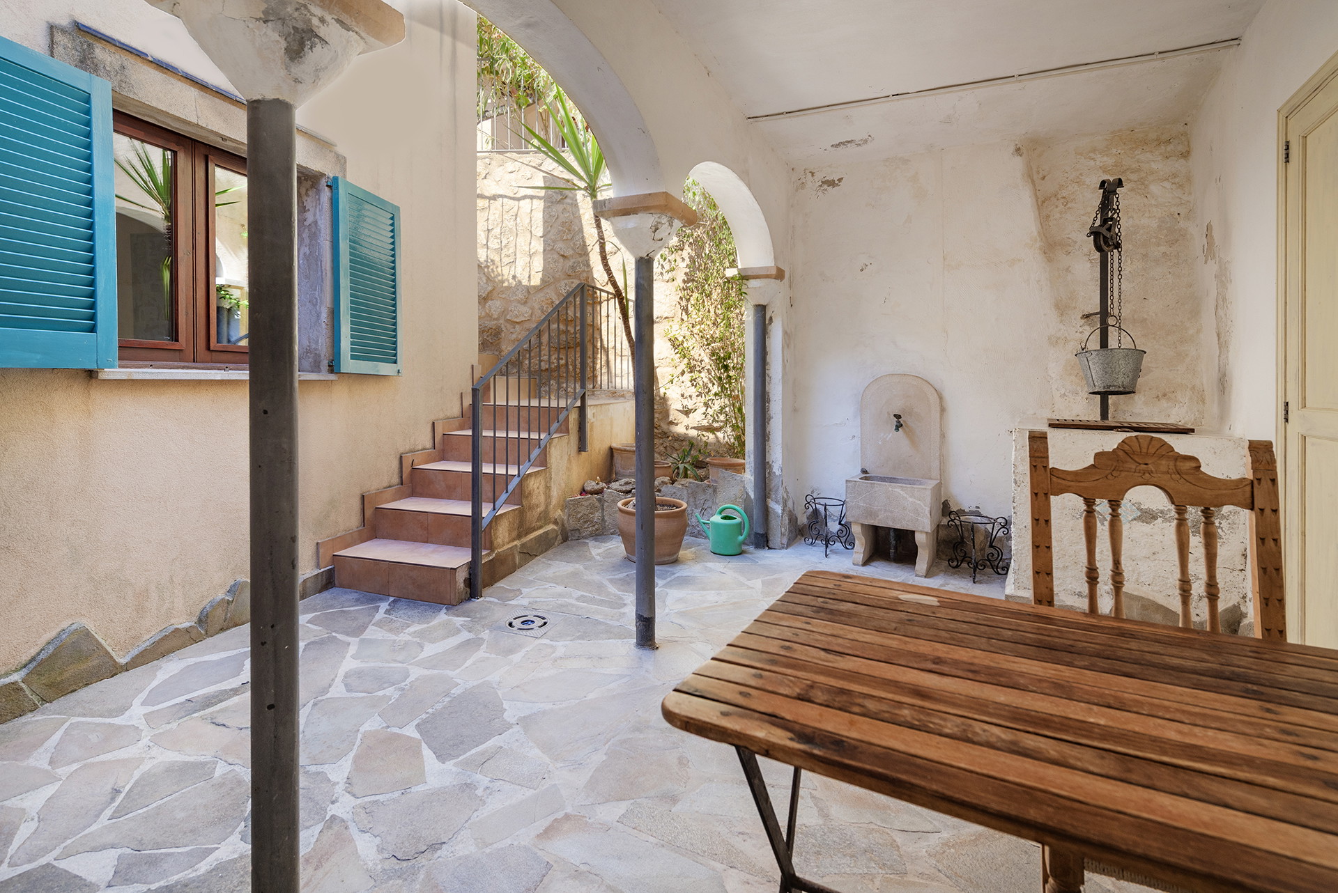 Charmant herenhuis met karakter en potentieel in Pollença