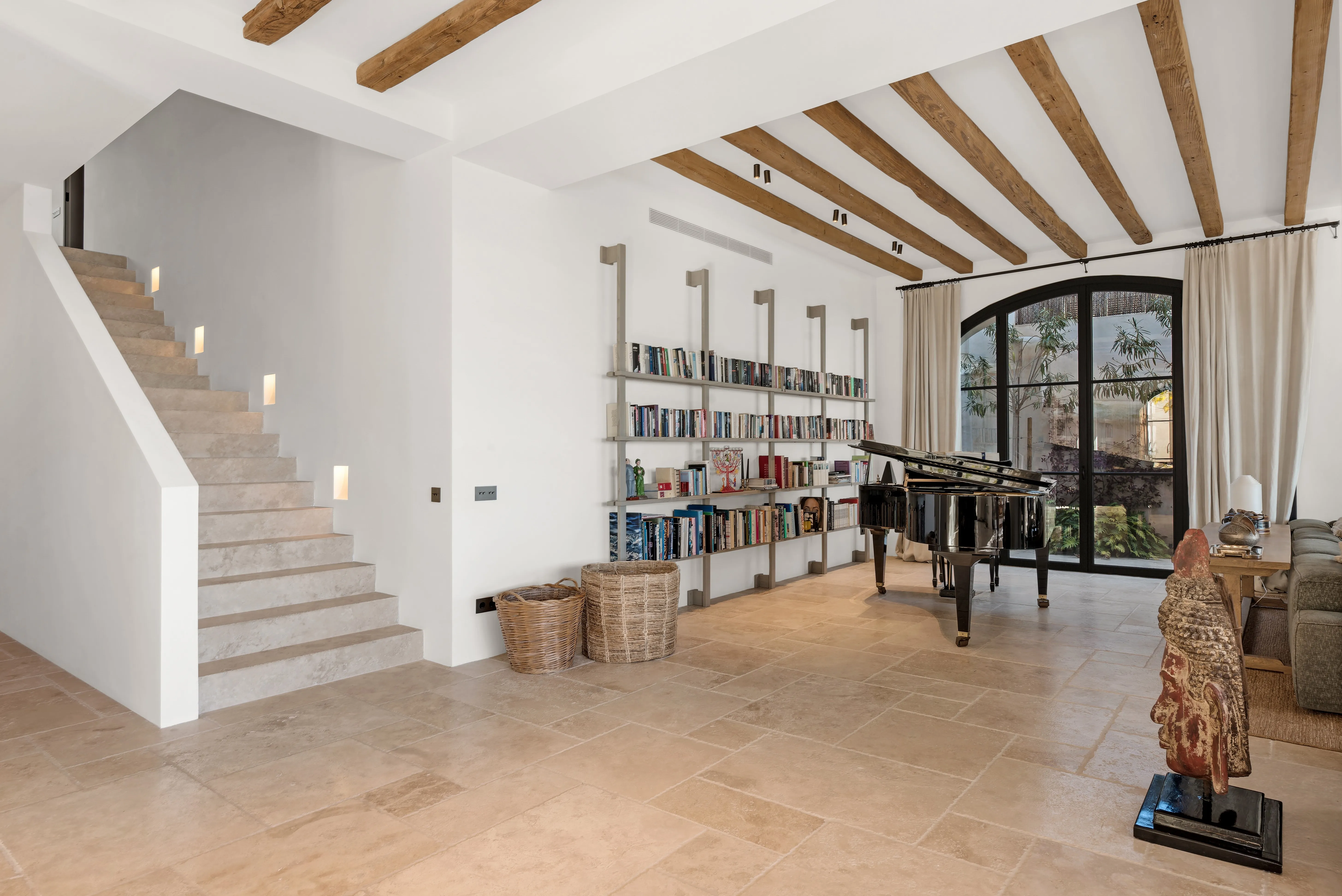 Unikalna nowo wybudowana willa z widokiem na morze w Palmie-10