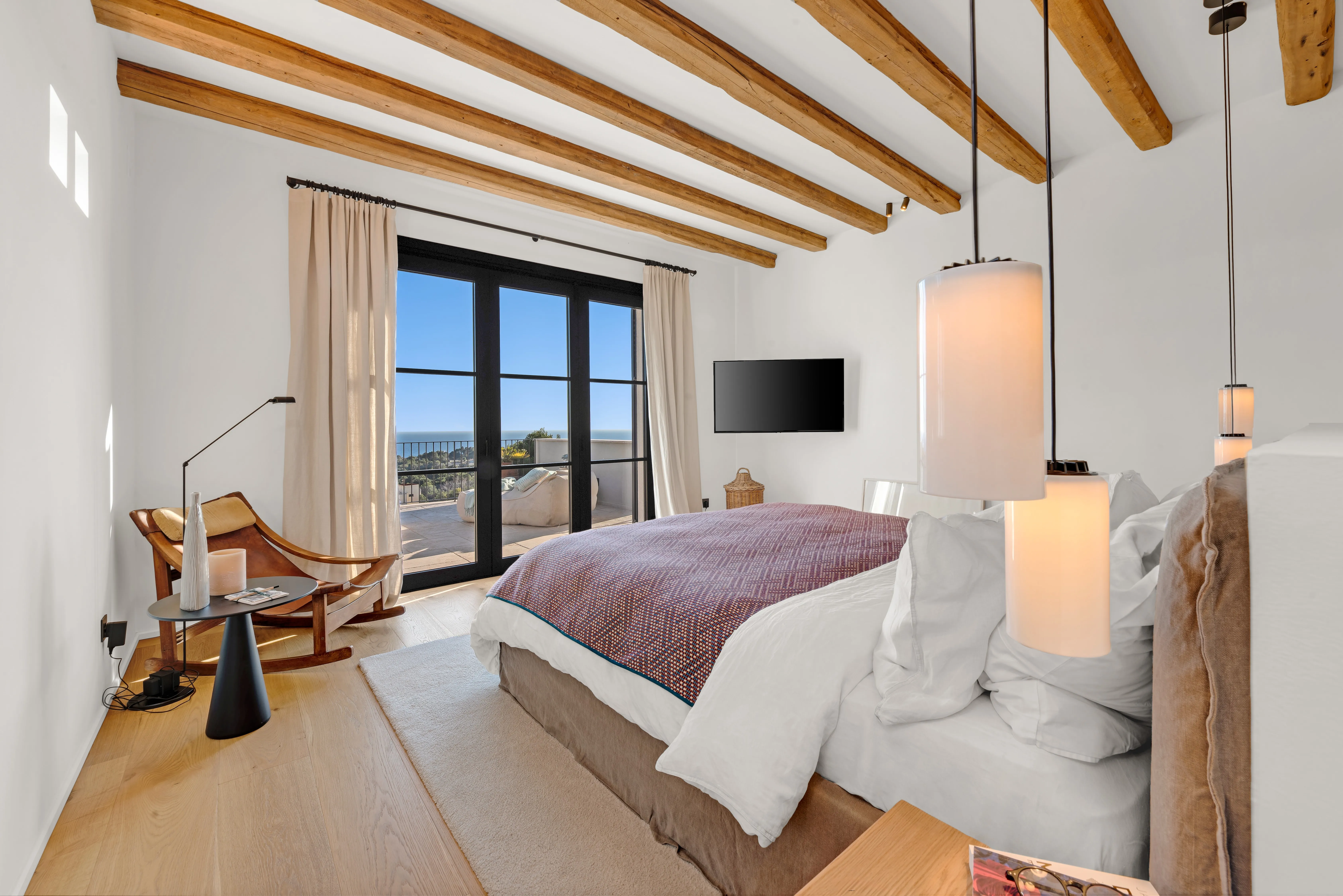 Unikalna nowo wybudowana willa z widokiem na morze w Palmie-12