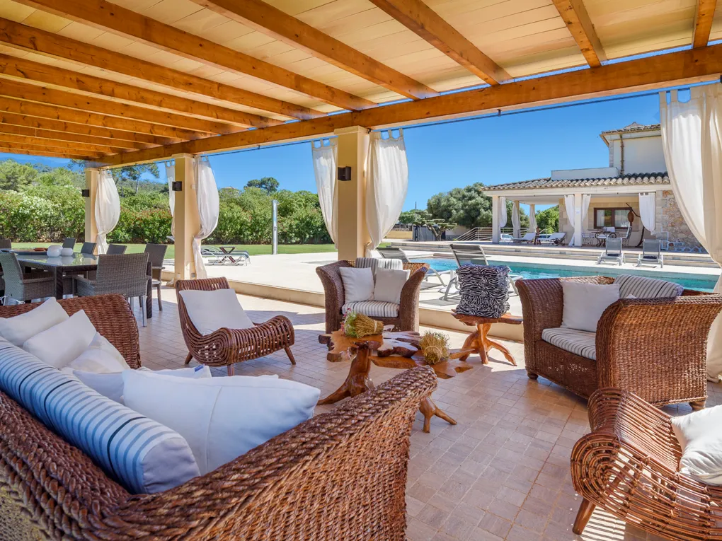 Elegante finca con excelente situación con licencia ETV-22