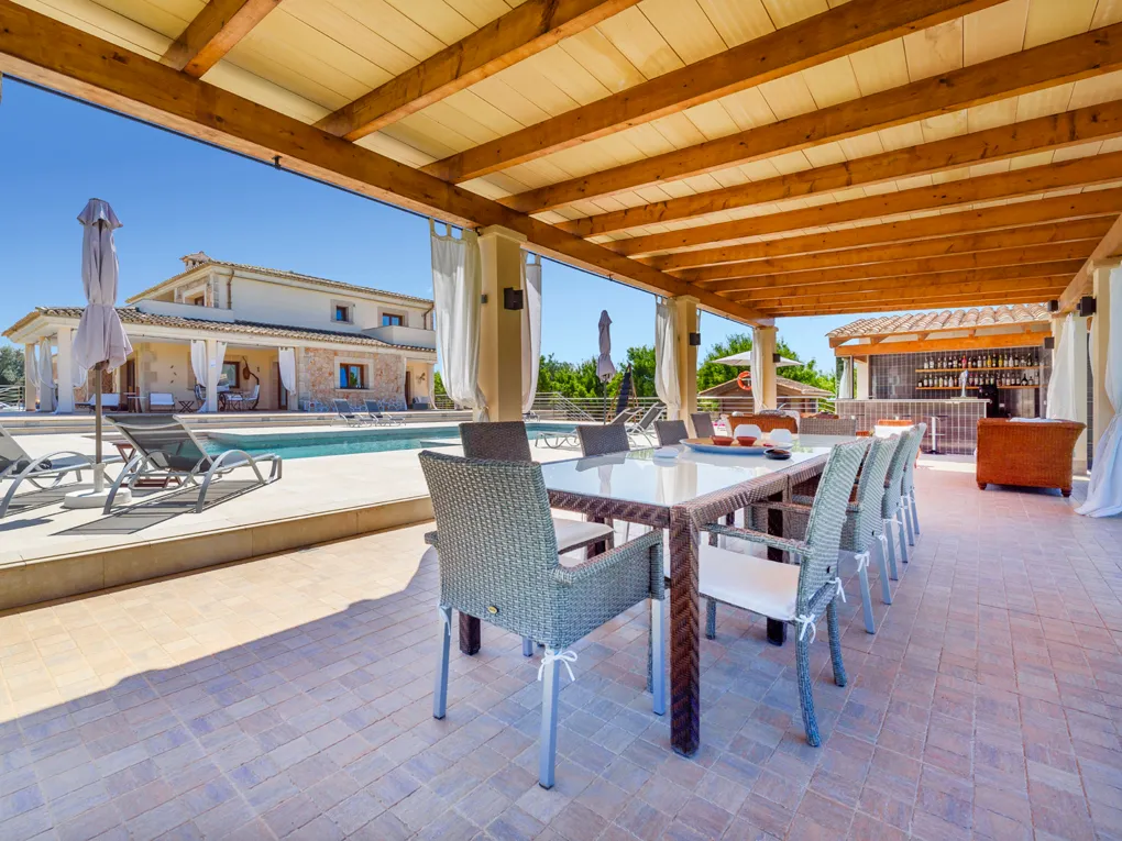 Elegancki wiejski dom w bardzo dobrej lokalizacji-2