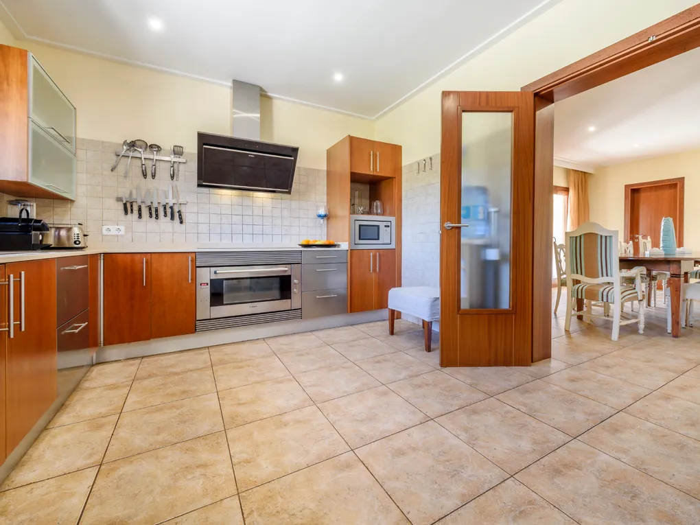 Elegante finca con excelente situación con licencia ETV-9