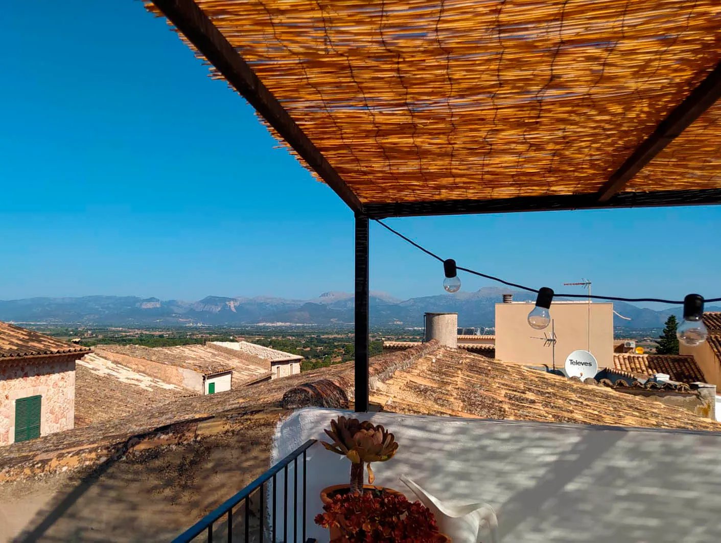 Charming village house with a pool and panoramic views-1