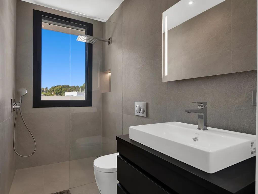 Новая современная вилла в Бендинате-13