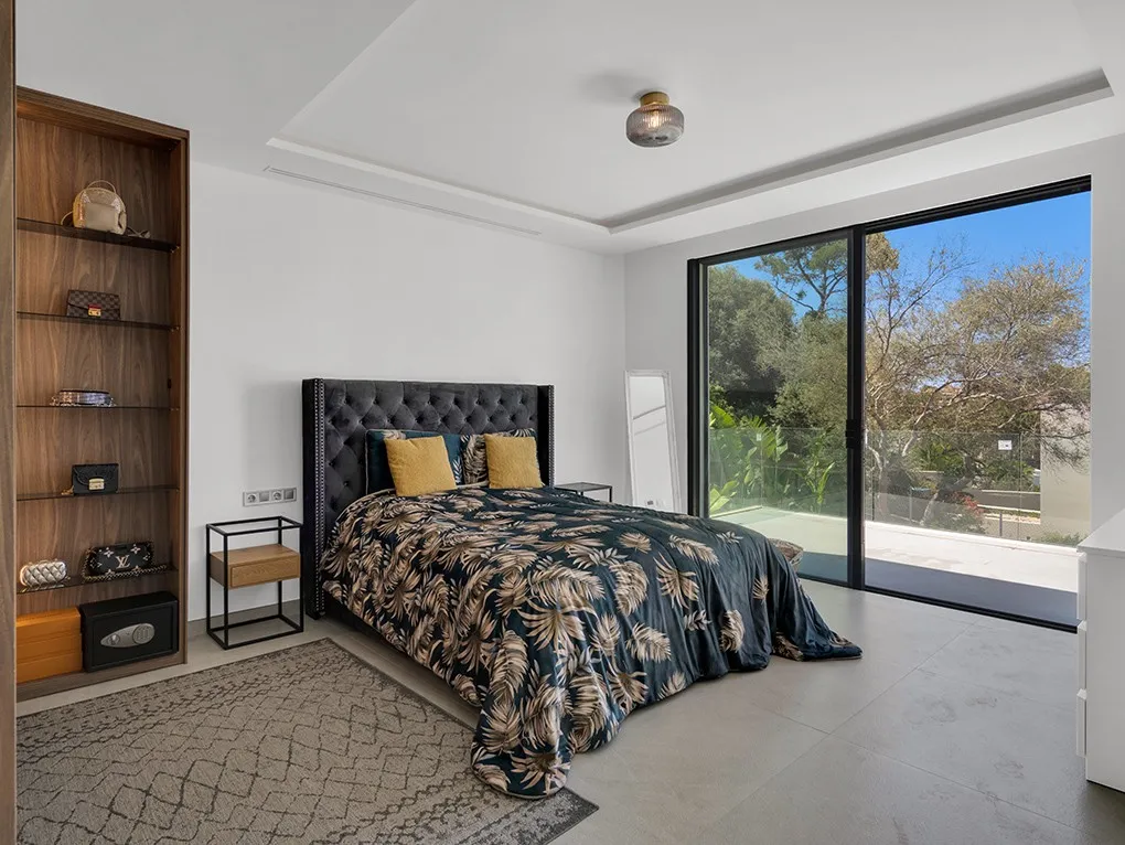 Новая современная вилла в Бендинате-10