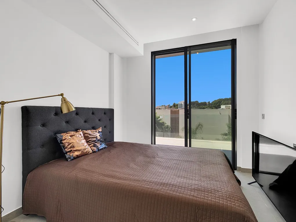 Новая современная вилла в Бендинате-11