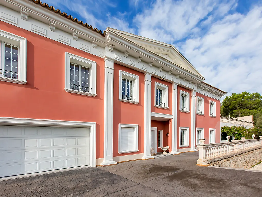 Excepcional Villa in Bendinat-1